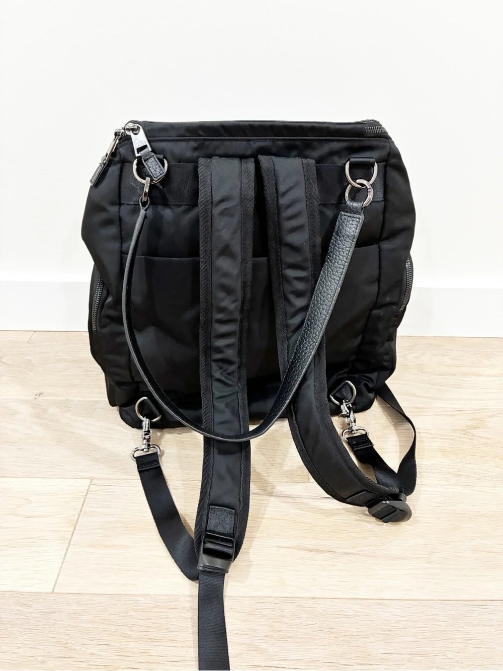 Storksak Alyssa Black Backpack